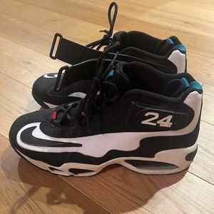 Nike Ken Griffey shoes